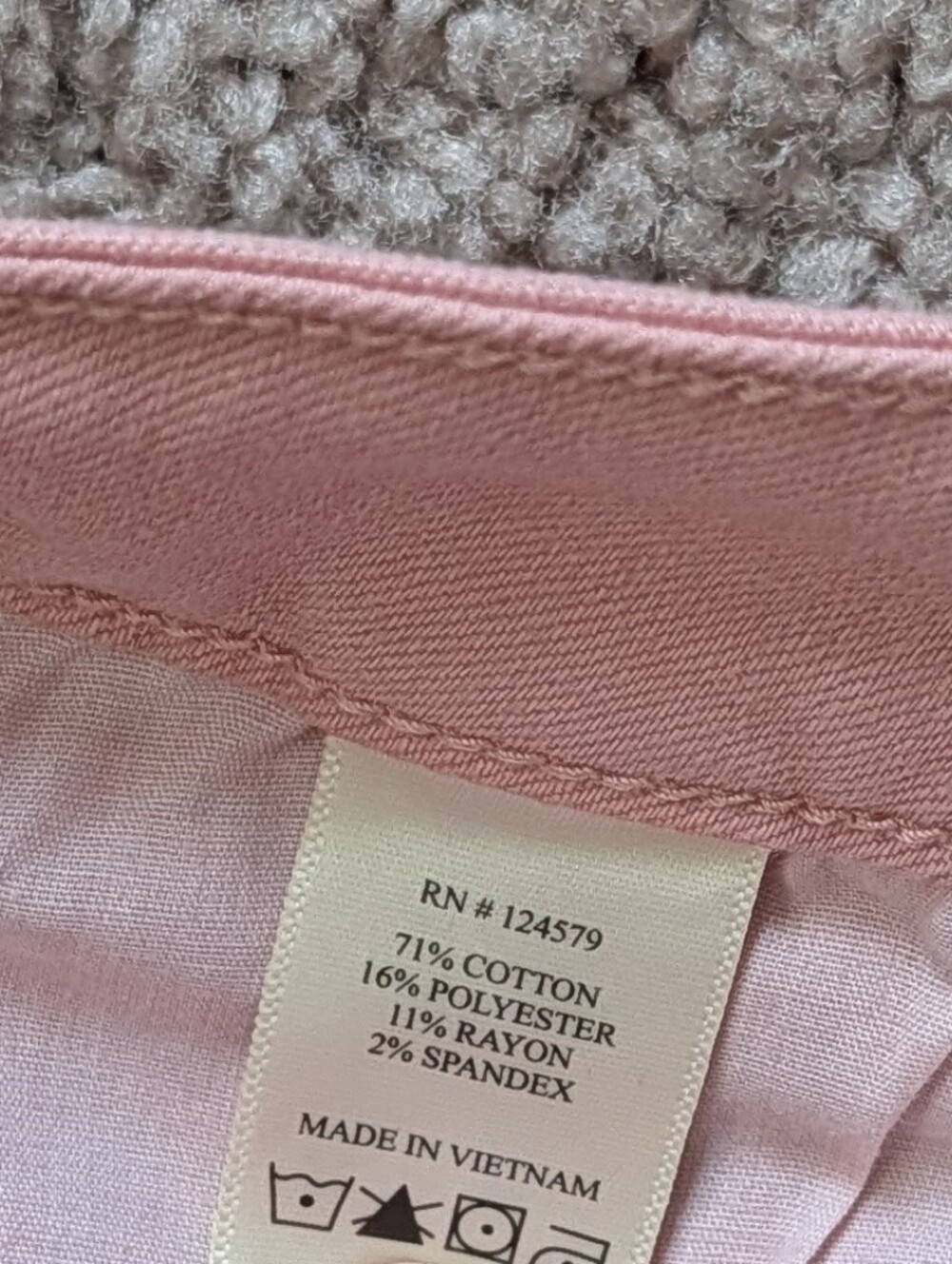 Sneak Peek Womens Dusty Pink Distressed High Rise Wide Leg Jeans NWT Size 30 - Picture 7 of 14